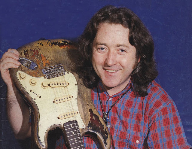 Picture Slash Rory Remembering Rory – REWRITING RORY